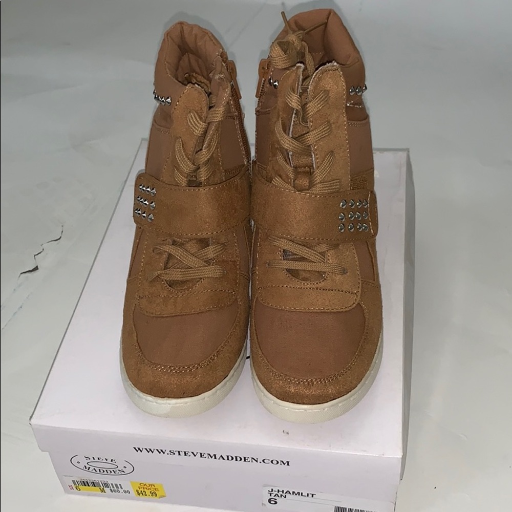 Wedge sneakers for girls